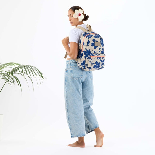 ALOHA COLLECTION KEEP IT LIGHT BACKPACK / SALINA TINY STRIPE / NAVY