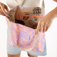 ALOHA COLLECTION REVERSIBLE TOTE / MITER LINEUP / NECTARINE LAVENDER