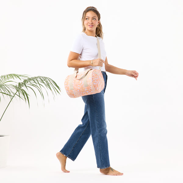 ALOHA COLLECTION STUBBY DUFFLE / LEI STAND / PEACHY