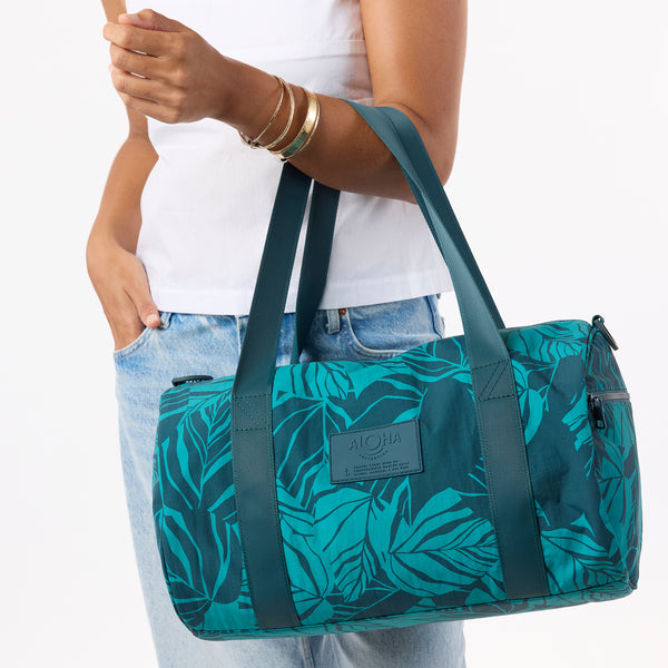 【HALEKULANI】 HEAVENLY GROUND 10oz３パックセット ALOHA COLLECTION SPORTY DUFFLE / HAUNANI / DARK TEAL – Work It Out