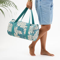 ALOHA COLLECTION SPORTY DUFFLE / HOLOMUA HARDING / SANDSTONE TIDE