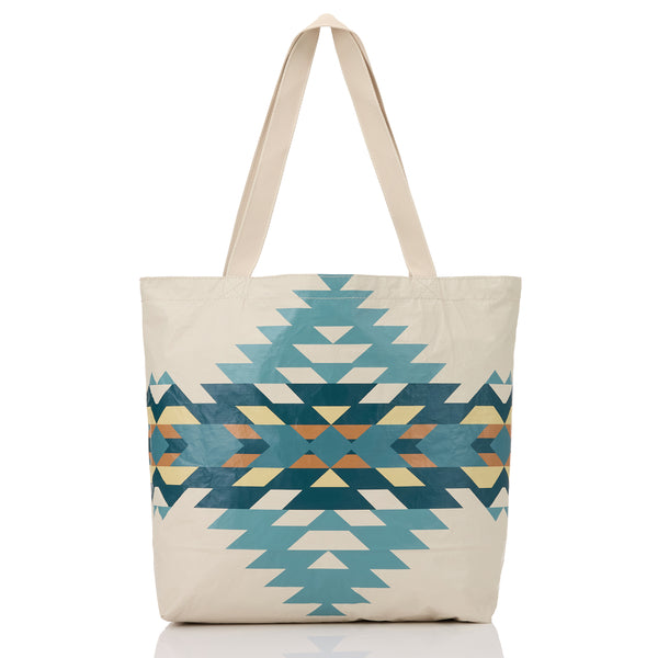 ALOHA COLLECTION REVERSIBLE TOTE / HOLOMUA HARDING / TIDE SANDSTONE