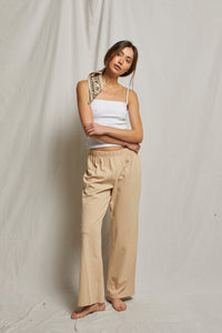 PERFECT WHITE TEE ADELE SUPIMA COTTON PANTS - SAND DUNE