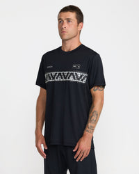 RVCA HAWAII SPORT VENT SS - BWH