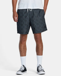 RVCA ESCAPE ELASTIC WAIST CHAMBRAY SHORTS - WAA