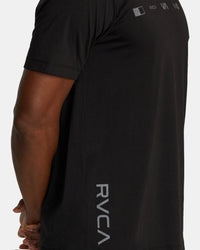 RVCA BRAND REFLECT SPORT TECH T-SHIRT - BLK