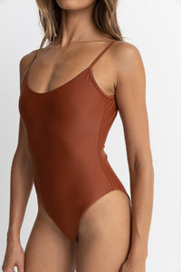 RHYTHM CLASSIC MINIMAL ONE PIECE - RUST