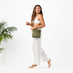 ALOHA COLLECTION CROSSBODY / PAUMALU / OLIVE