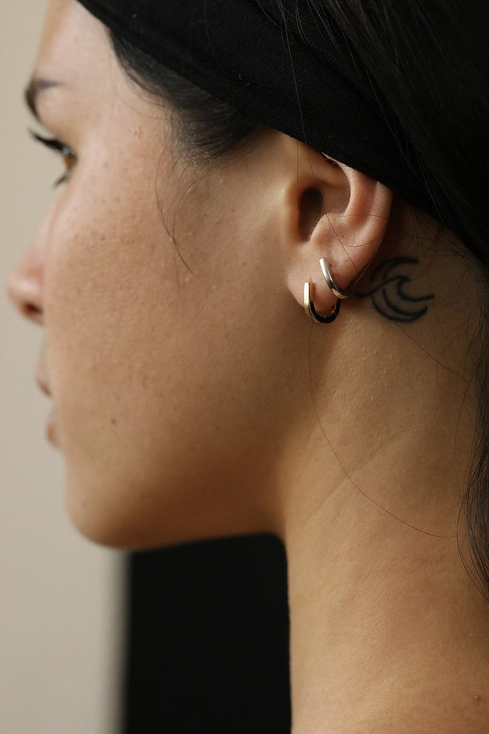 LOVE ME KNOT MILAN HOOPS - GOLD