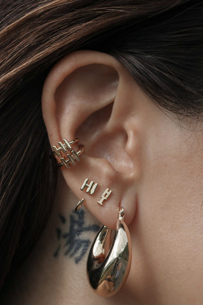 LOVE ME KNOT HI STUD