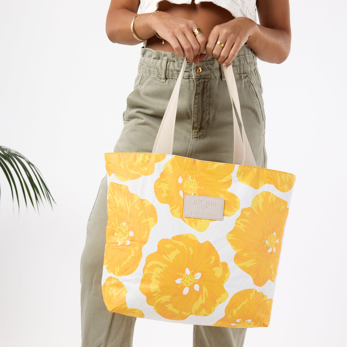 ALOHA COLLECTION DAY TRIPPER / PUA ILIMA / GOLDEN