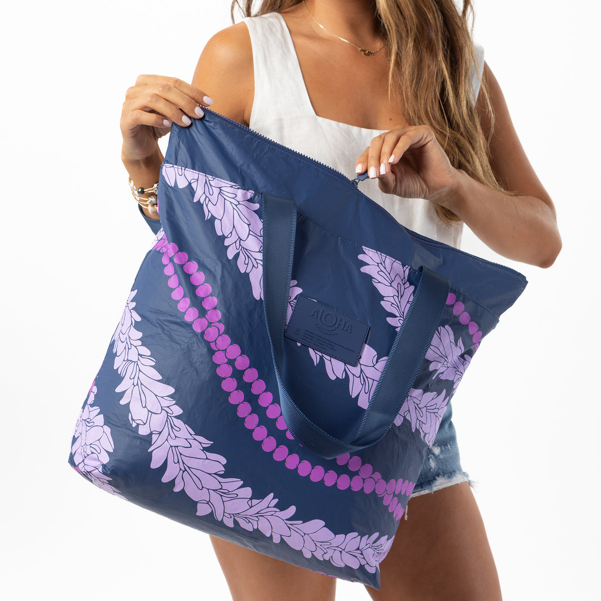 ALOHA COLLECTION DAY TRIPPER / KAUA'I MOKIHANA 24 / VIOLET ON NAVY