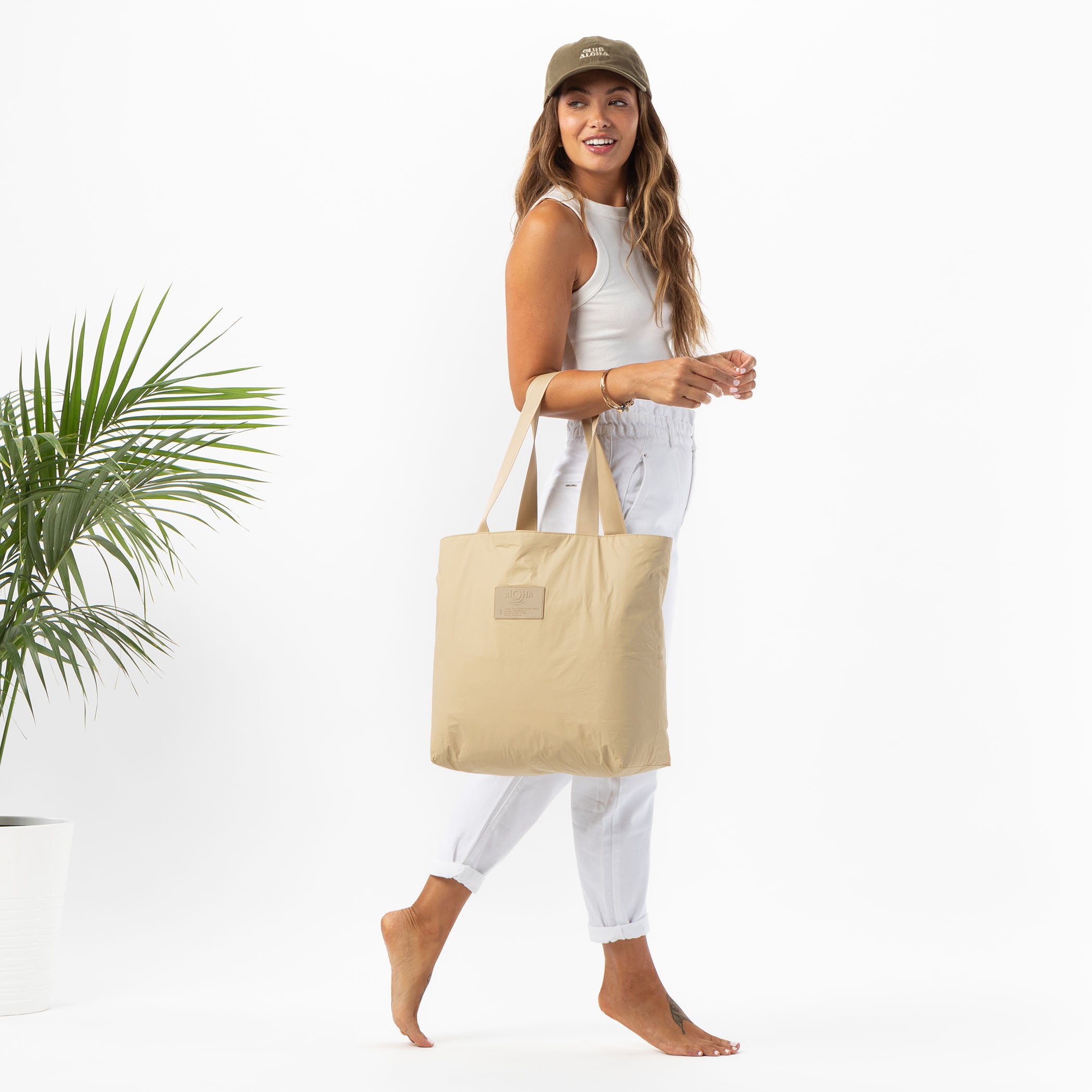 ALOHA COLLECTION DAY TRIPPER / MONOCHROME / DUNE – Work It Out