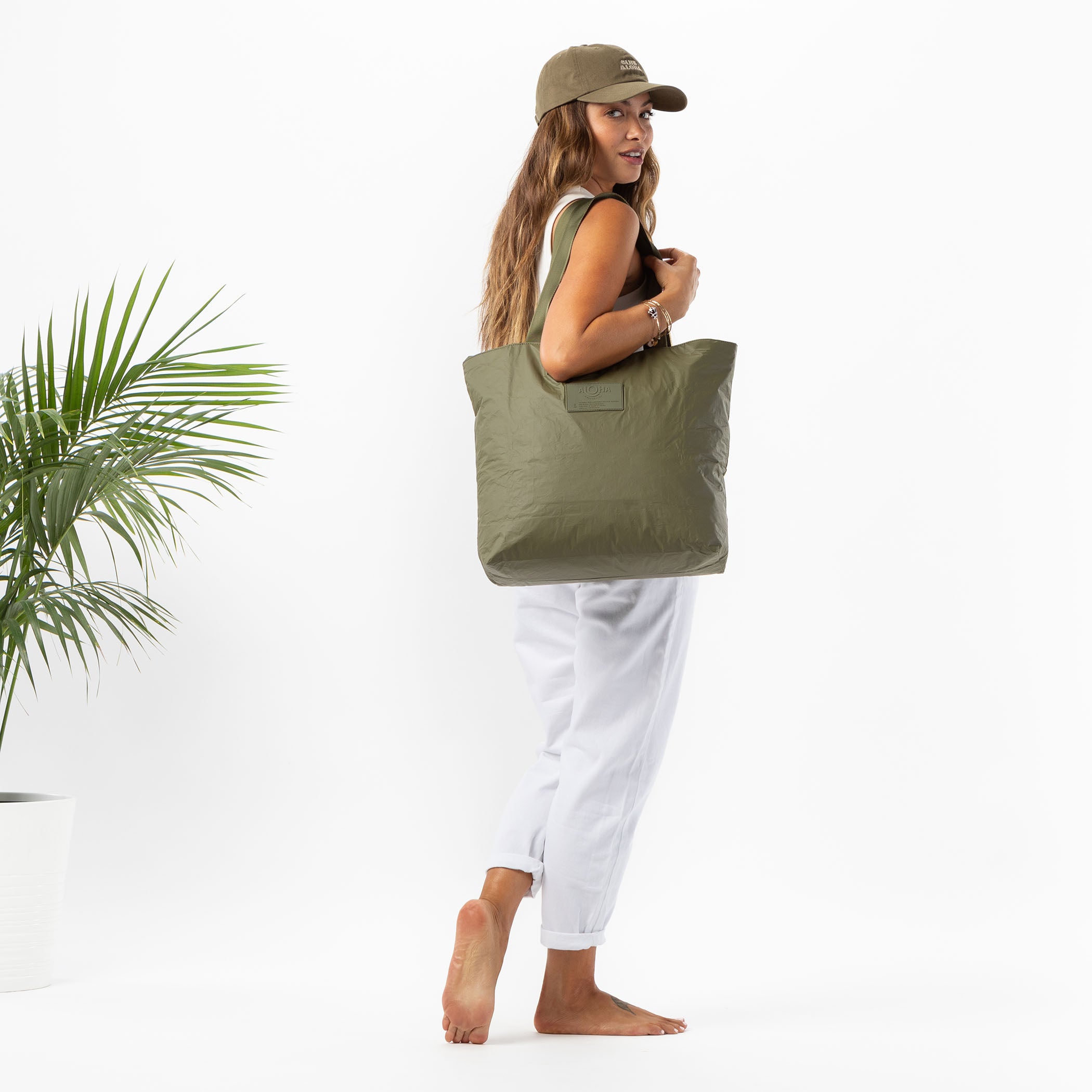 ALOHA COLLECTION DAY TRIPPER / MONOCHROME / OLIVE – Work It Out