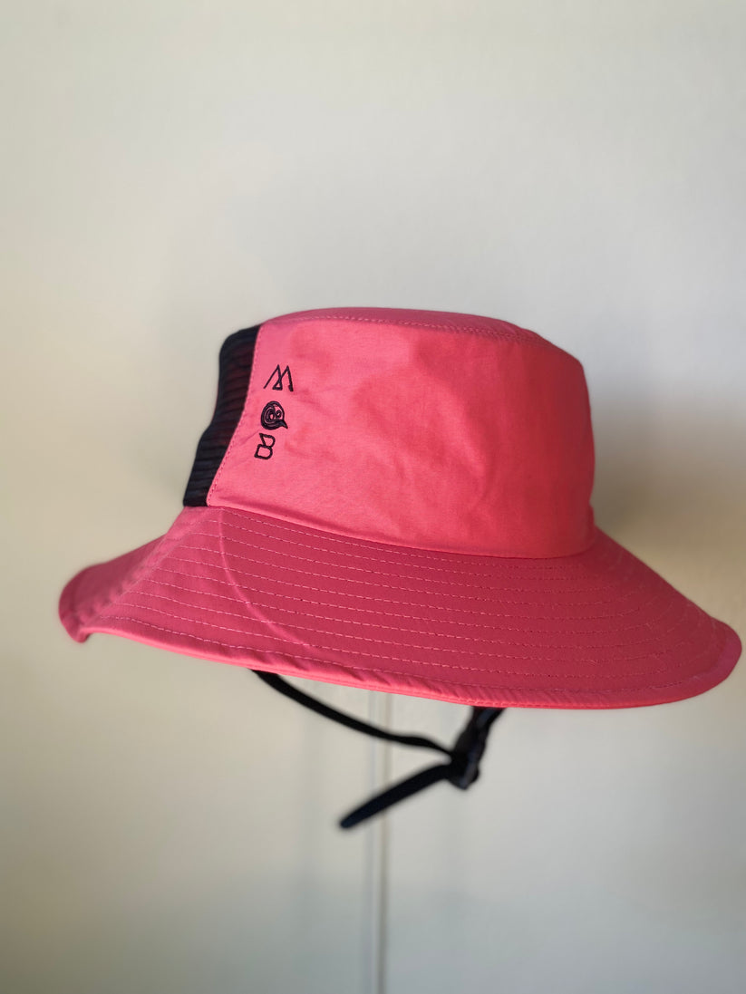 MAMA ON BOARD SURF HAT - PINK