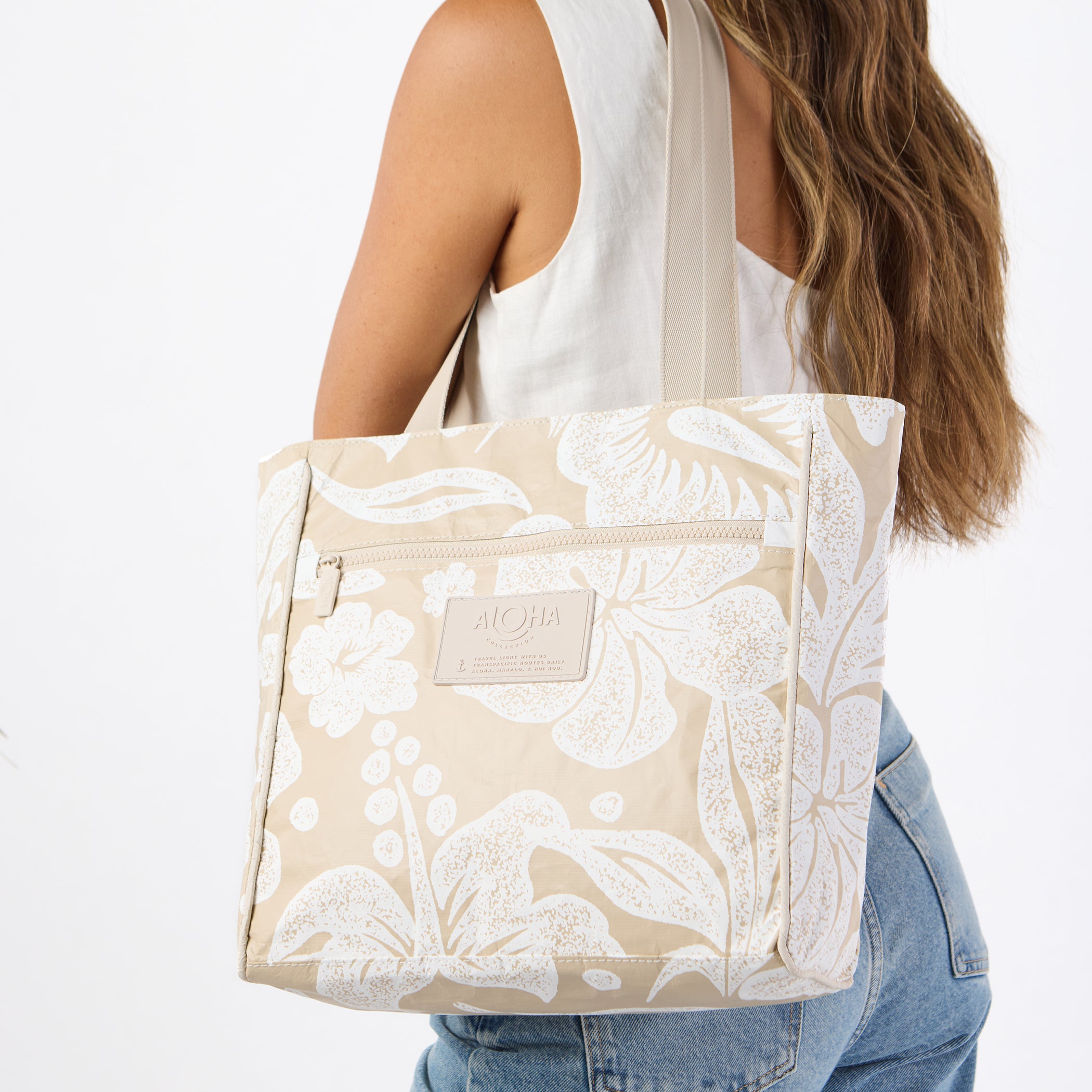 ALOHA COLLECTION GO-TO TOTE / BREEZY / LATTE – Work It Out