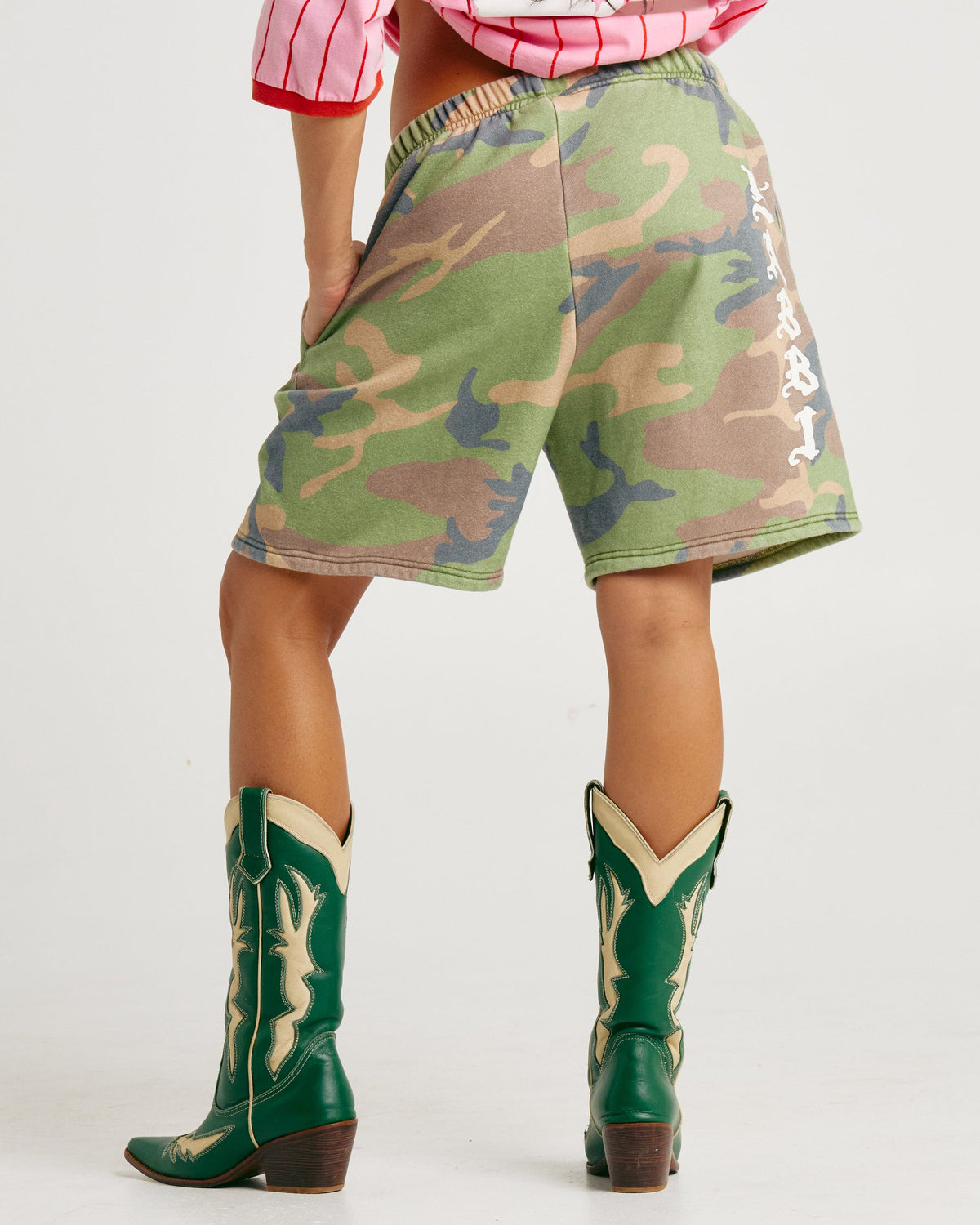 SABBI HAPPY HIBISCUS SHORTS - CAMO