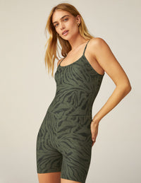 BEYOND YOGA SOFTMARK KEEP PACE BIKER JUMPSUIT - WILD LIFE PY6220