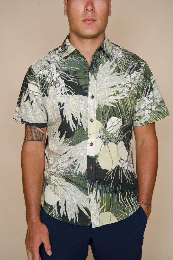 DAVID SHEPARD HAWAII COCONUT FLOWER, FRUIT AND FRONDS ALOHA SHIRT
