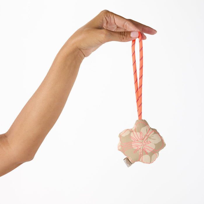 ALOHA COLLECTION PUFFY NYLON CHARM / HANA HOU / CREME ON DUNE