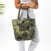 ALOHA COLLECTION REVERSIBLE TOTE / CAMO / HUNTER/OLIVE
