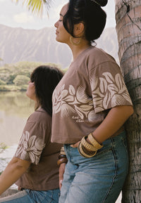 LEI CLUB CROP TEE PUA LEHUA BAND - HAUPIA ON COCONUT