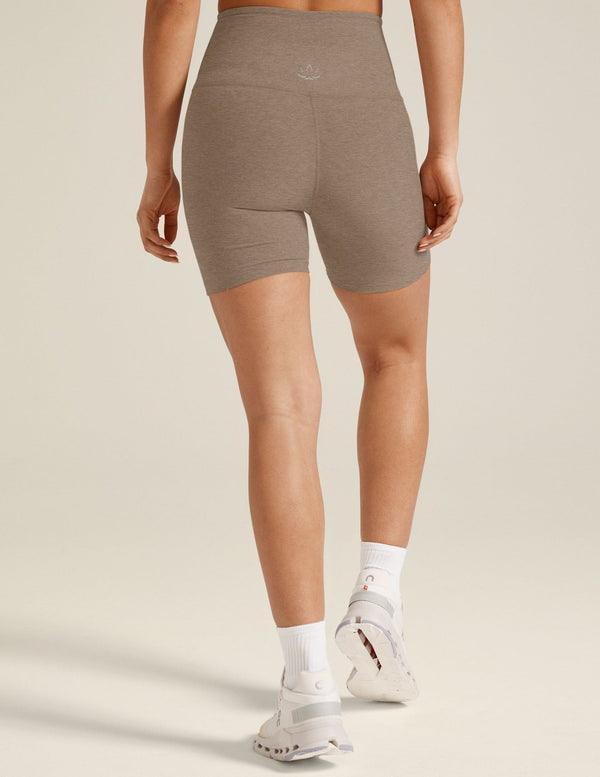 BEYOND YOGA SPACEDYE KEEP PACE BIKER SHORT - BIRCH HEATHER SD5111