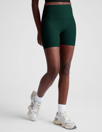 BEYOND YOGA SPACEDYE KEEP PACE BIKER SHORT - DARK SPRUCE GREEN HEATHER SD5111