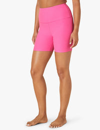 BEYOND YOGA SPACEDYE KEEP PACE BIKER SHORT - PINK PUNCH HEATHER SD5111