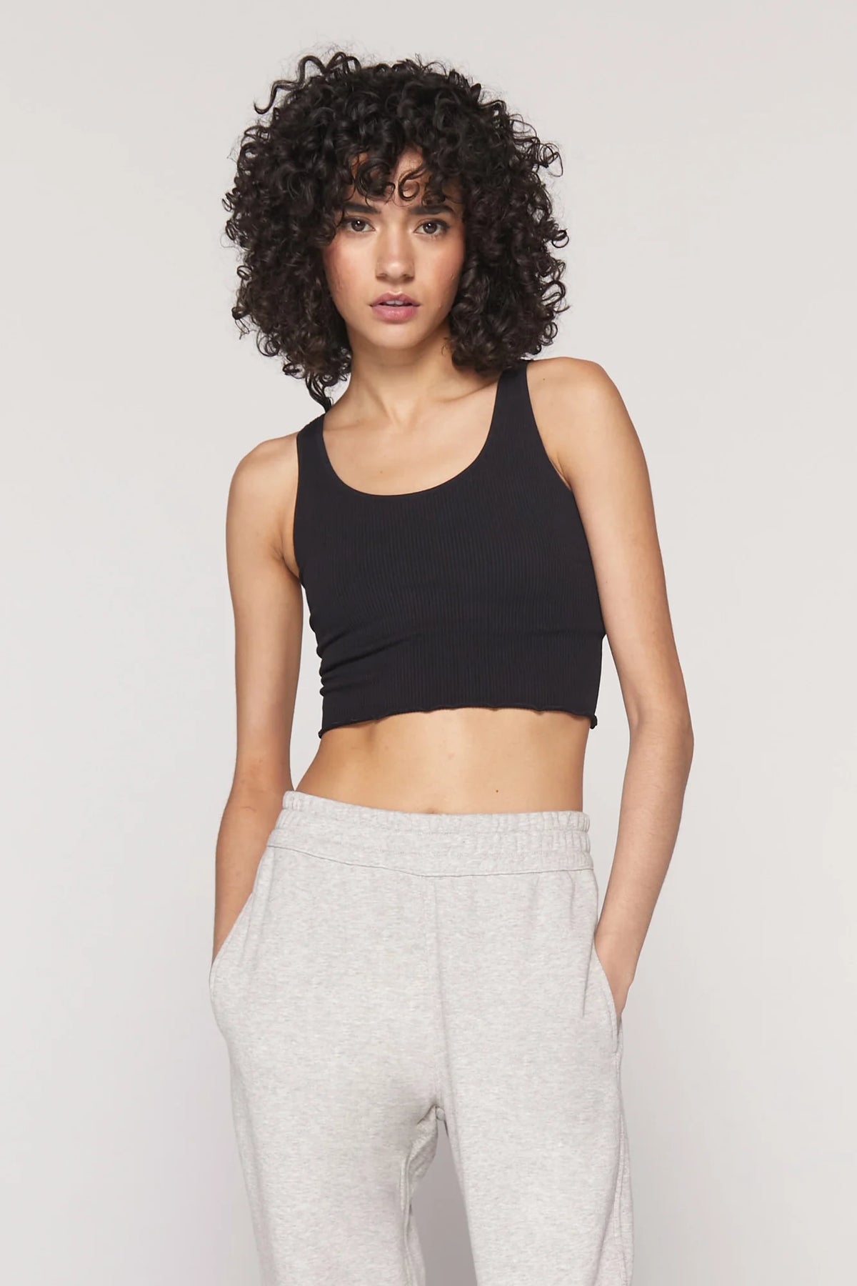 SPIRITUAL GANGSTER AMOR SEAMLESS CROP TANK - BLACK