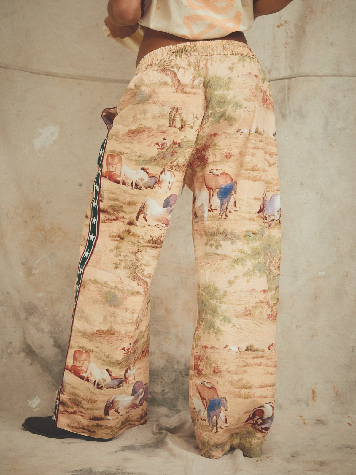 SABBI RAVING STARS PANT - NEIGH QUEEN