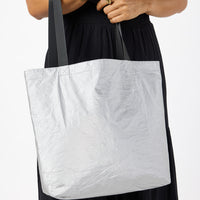 ALOHA COLLECTION REVERSIBLE TOTE / FLIPSIDE / SILVER BLACK