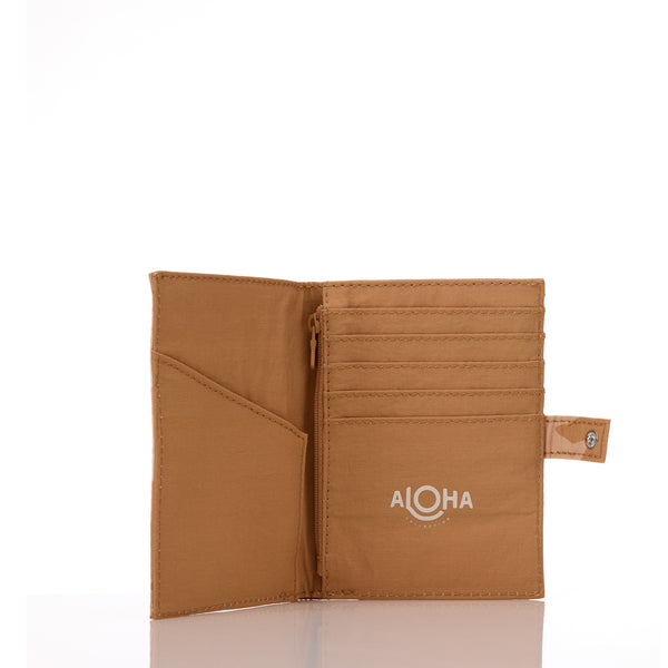 ALOHA COLLECTION PASSPORT HOLDER / ADRIFT / CAMEL