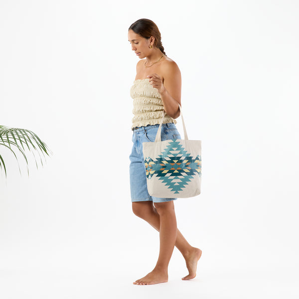 ALOHA COLLECTION REVERSIBLE TOTE / HOLOMUA HARDING / TIDE SANDSTONE