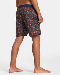 RVCA EASTERN BOARDSHORTS 18" - MDY