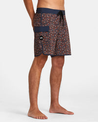 RVCA EASTERN BOARDSHORTS 18" - MDY