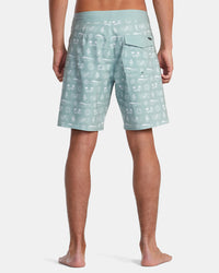 RVCA COUNTY DORADO HEMP STRETCH BOARDSHORTS 17" - GHZ