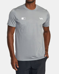 RVCA RUNNER TECHINICAL SHORT SLEEVE TOP - STN