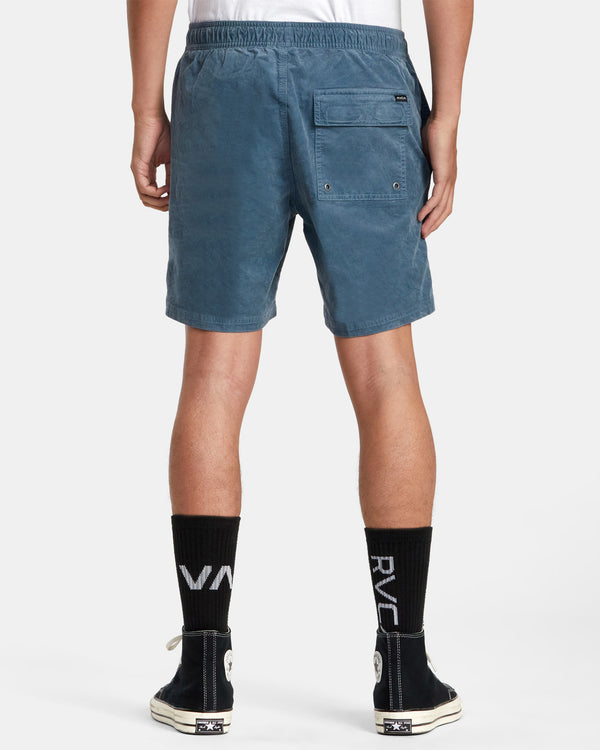 RVCA ESCAPE ELASTIC CORDUROY SHORTS 17" - BLB0