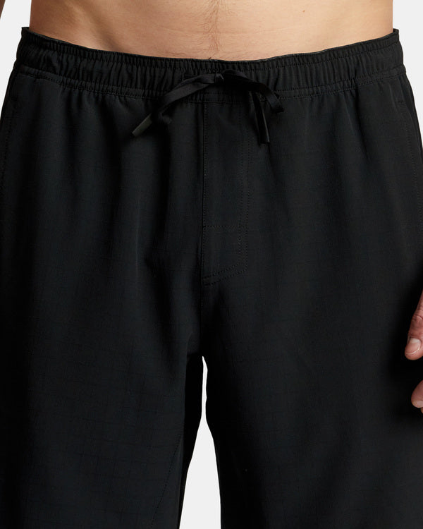 RVCA X OVER SHORT UTILITY SHORTS - BLK