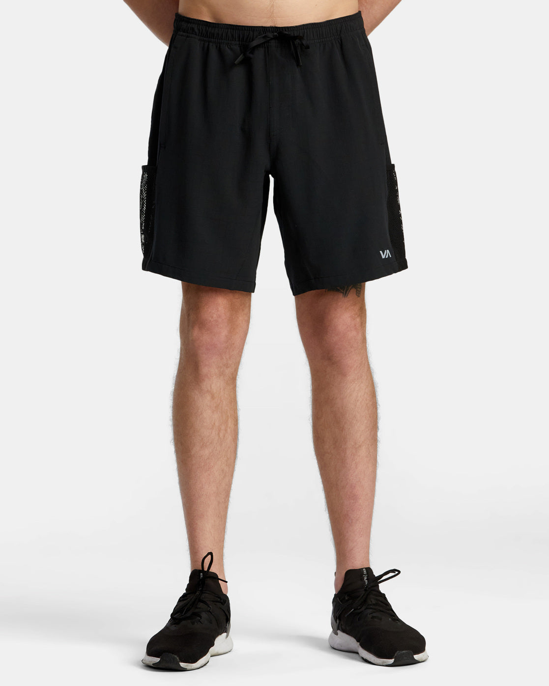 RVCA X OVER SHORT UTILITY SHORTS - BLK