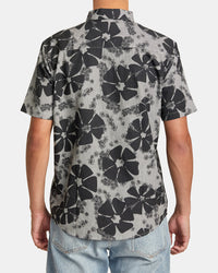 RVCA YOYOGI SEERSUCKER SHORT SLEEVE SHIRT - BLK