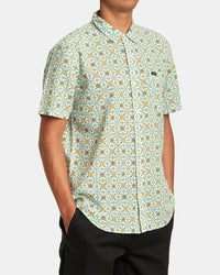 RVCA VACATIONIST SHORT SLEEVE SHIRT - GHZ