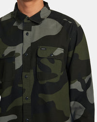 RVCA PANHANDLE FLANNEL LONG SLEEVE SHIRT - CAM