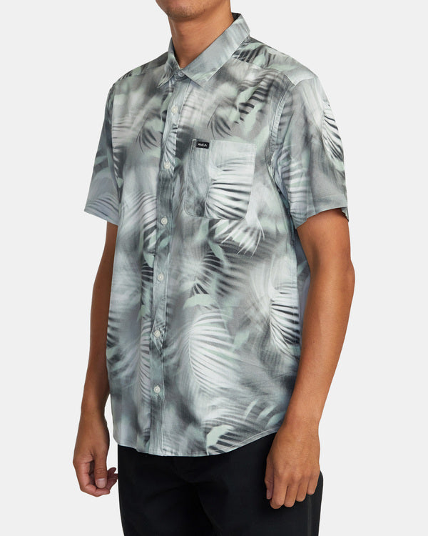 RVCA SPRAY PALM SHORT SLEEVE SHIRT - GHZ