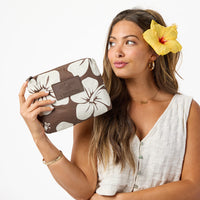 ALOHA COLLECTION SMALL / HANA HOU / SANDSTONE COCONUT
