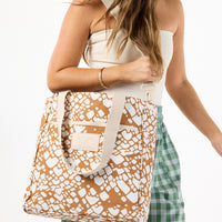 ALOHA COLLECTION DAILY TOTE / TEXTILE CONE / BROWN SUGAR