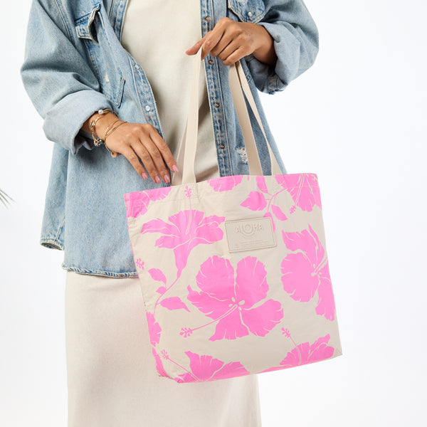 ALOHA COLLECTION REVERSIBLE TOTE / SALINA / FRUIT PUNCH SANDSTONE