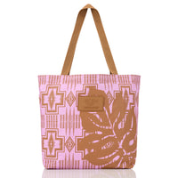 ALOHA COLLECTION REVERSIBLE TOTE / ULU CENTURY HARDING / PEONY TOFFEE
