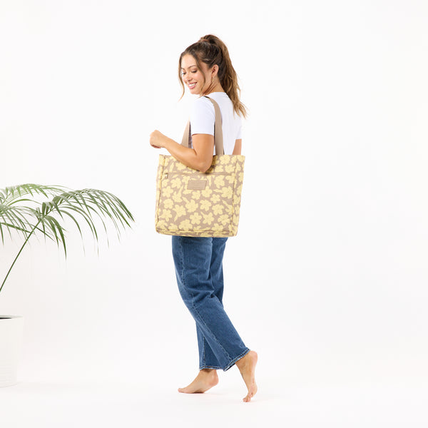 ALOHA COLLECTION DAILY TOTE / PUAKENIKENI BUD / AFFOGATO